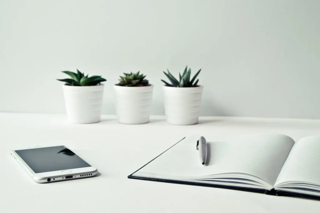6 Must-Know Secrets of Contract Management and Renewal