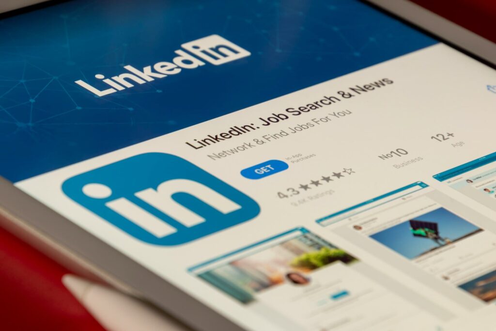 10 Effective Ways Law Firms Can Showcase their Expertise On LinkedIn 10 Effective Ways Law Firms Can Showcase their Expertise On LinkedIn