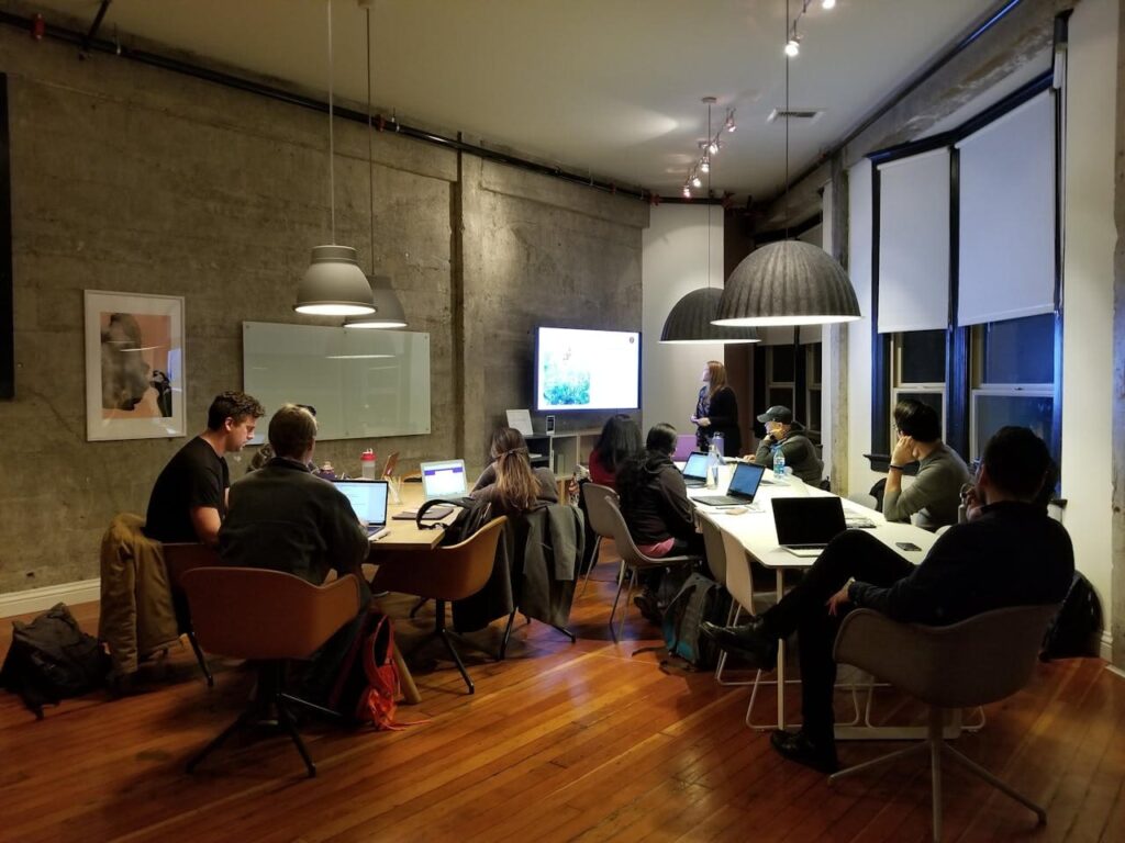 Legal Data Entry: Bringing Products to Market with Precision: Mastering Product Registration for Smooth Launches legal data entry